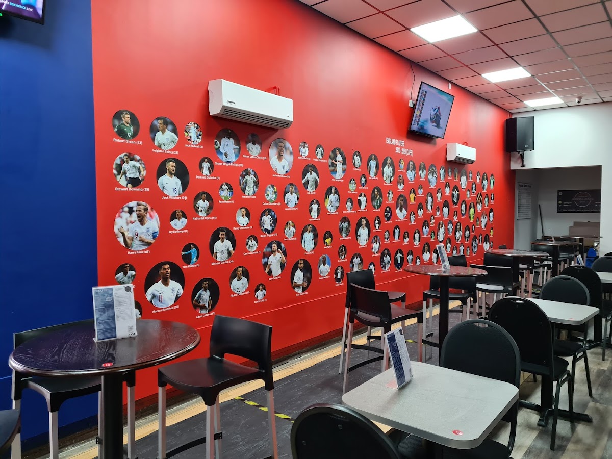 Supreme Sports Lounge